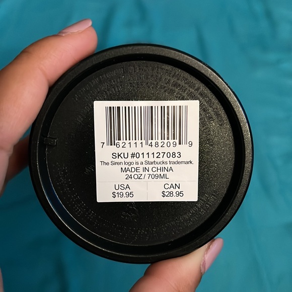 Dark green 2021 Starbucks cup - Picture 2 of 3